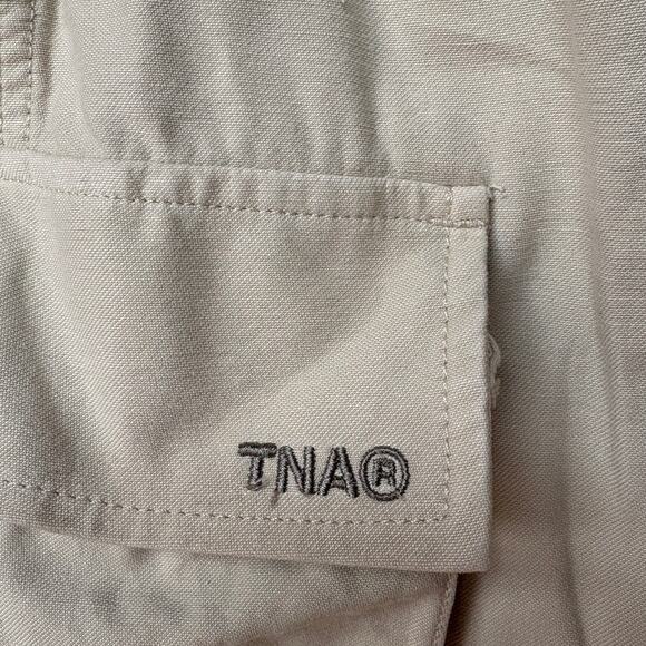 Aritzia TNA Slouchy Supply Cargo Pants with Pleated Pockets Khaki Cotton size 8 - Picture 7 of 13